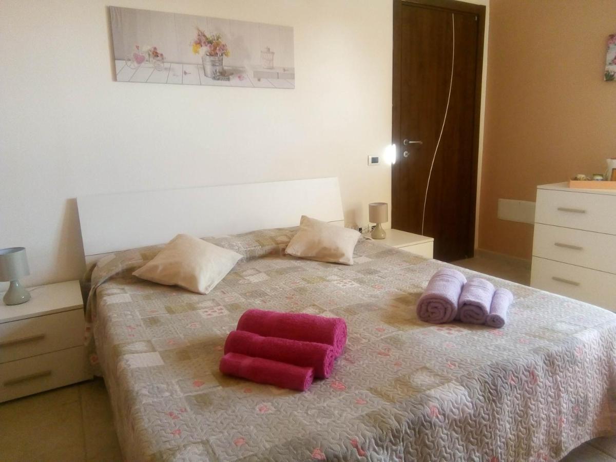 Casa Vacanze Menta Fiorita Flumini di Quartu Bagian luar foto