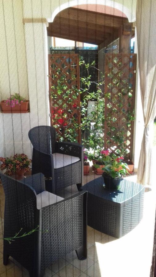 Casa Vacanze Menta Fiorita Flumini di Quartu Bagian luar foto